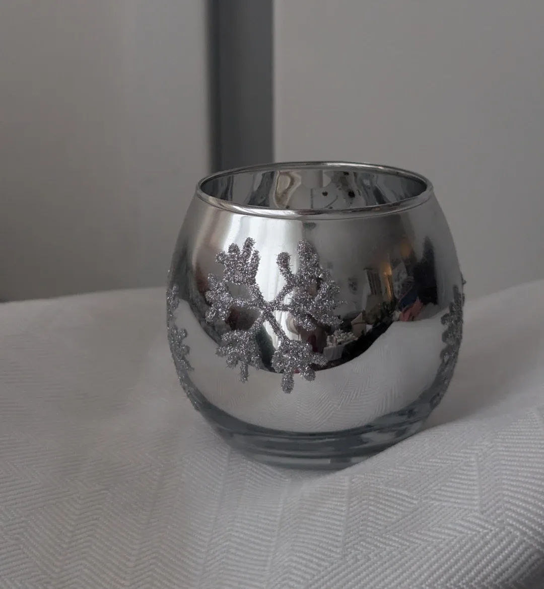 Silver glass ornament planter