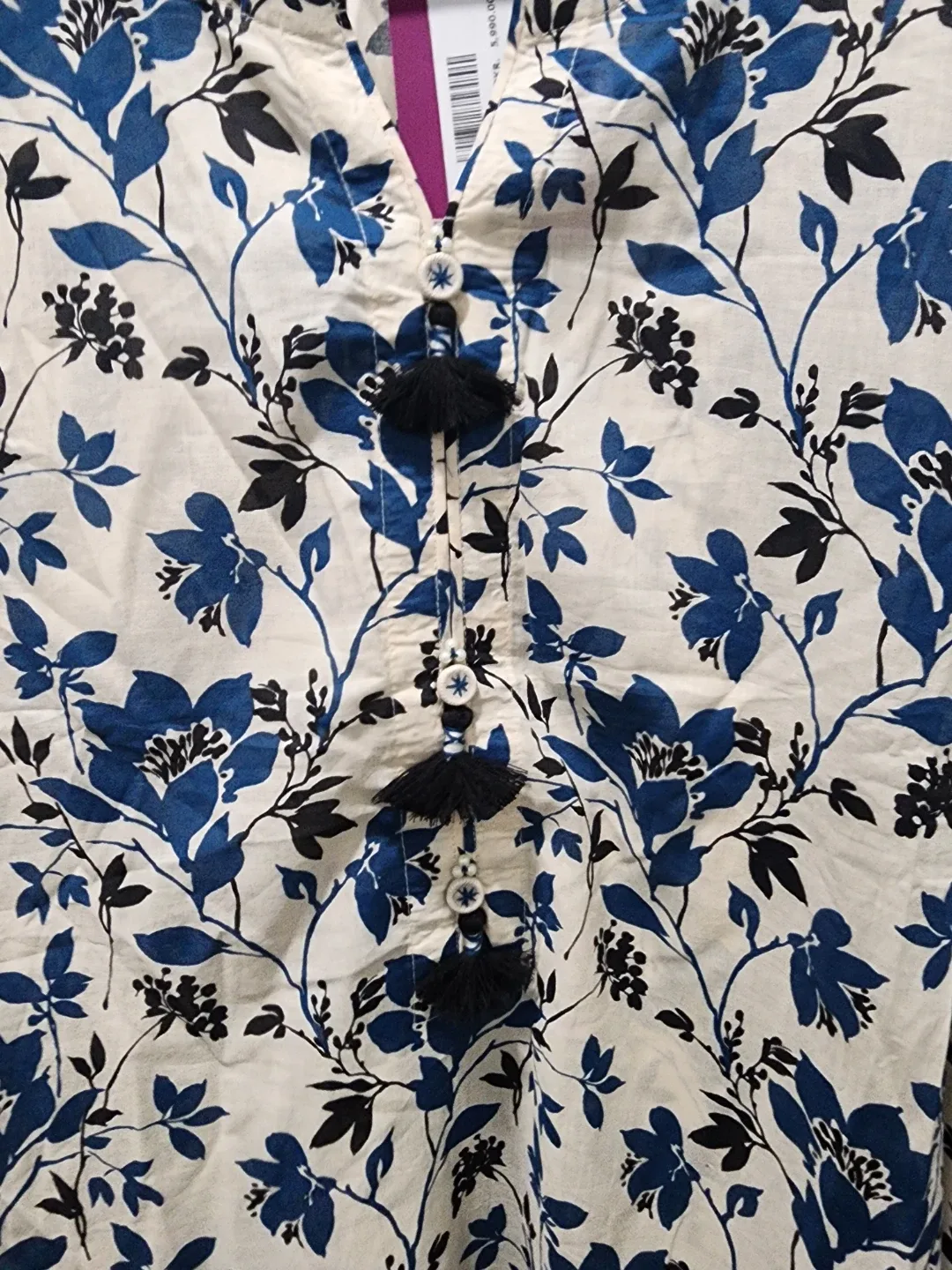 New J.  lawn  2pc  Kurta shirt  with dupatta size XXL image indicator(2)