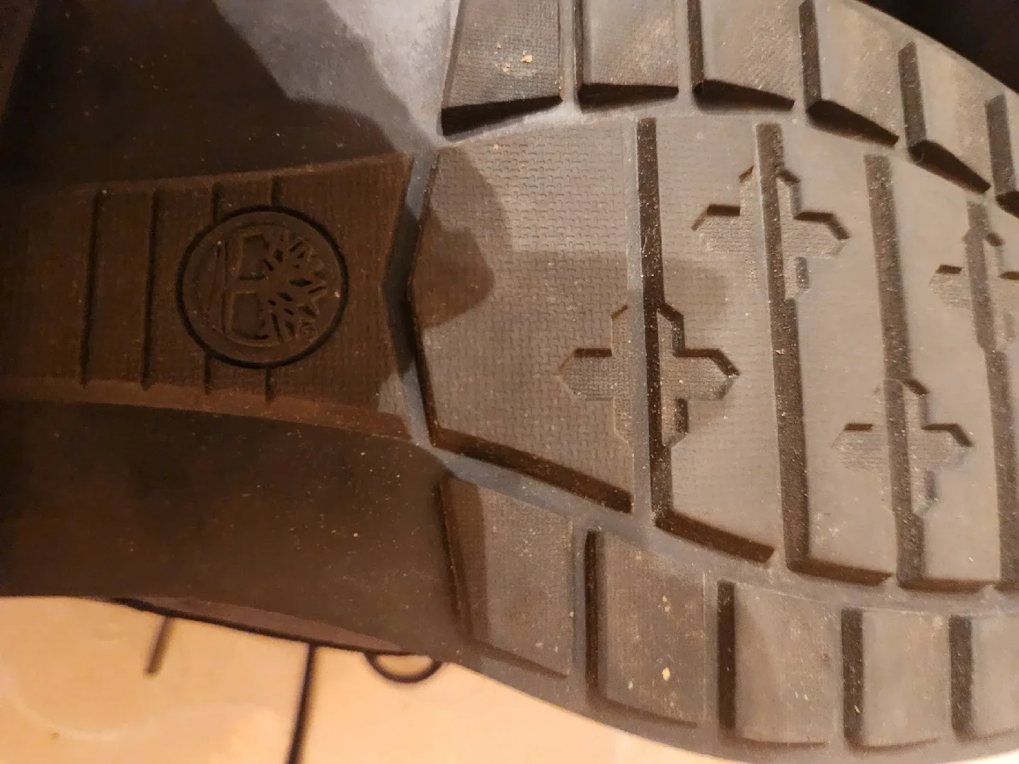 Timberland Men's Leather Wingtip Boots image indicator(7)