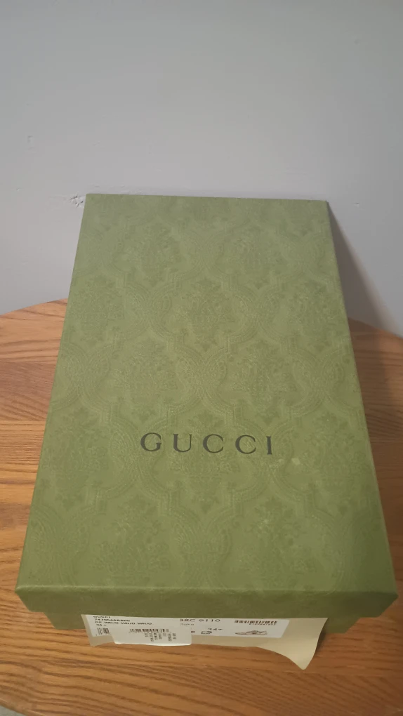 Gucci Screener Leather Sneaker -Size 4.5 - photo 5