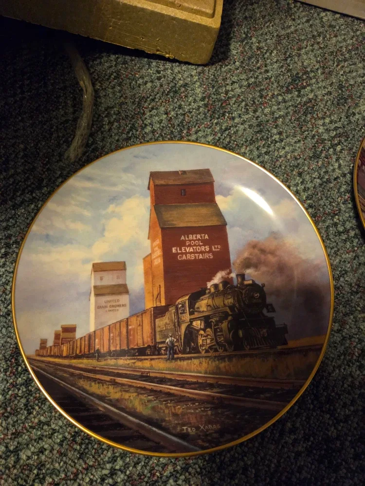 Ted Xaras Train Collector Plates image indicator(3)