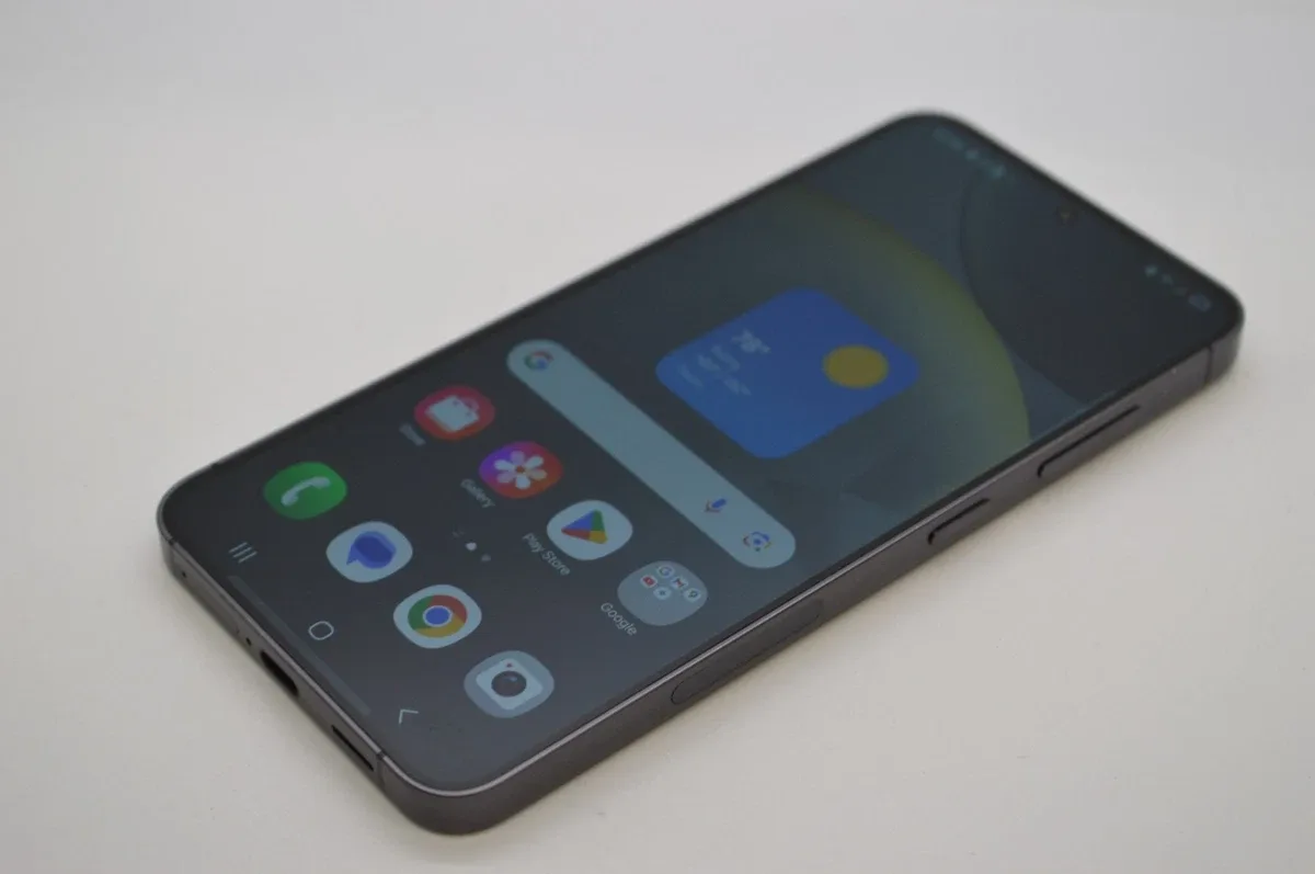 Samsung Galaxy S24 – Onyx Black – 256GB image indicator(2)