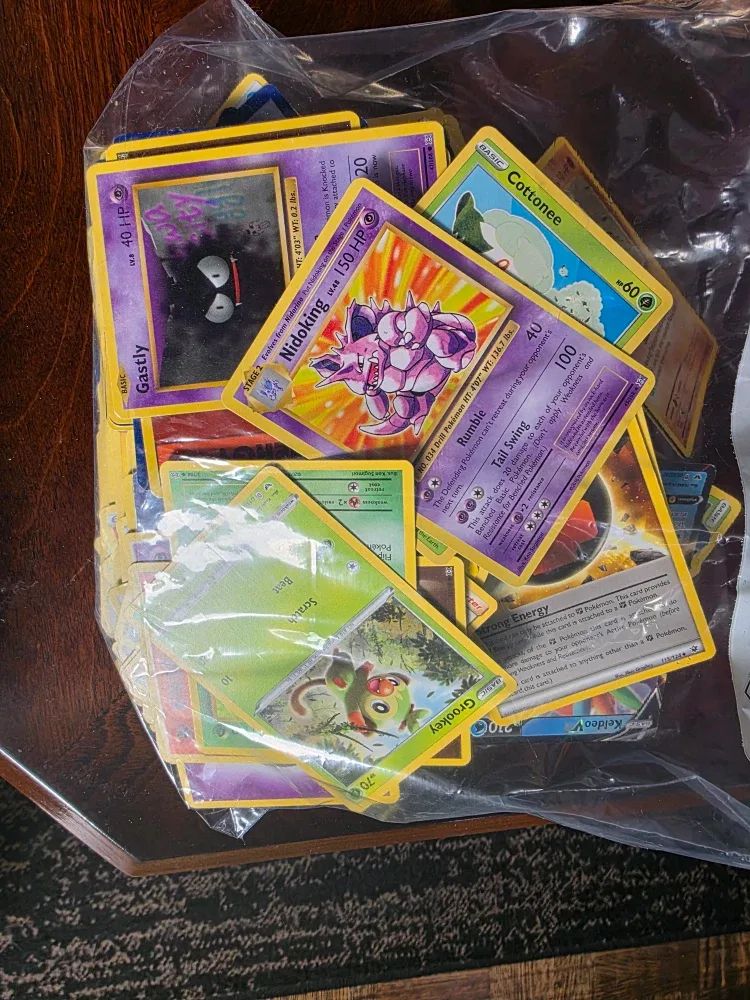 Pokémon Cards Bundle