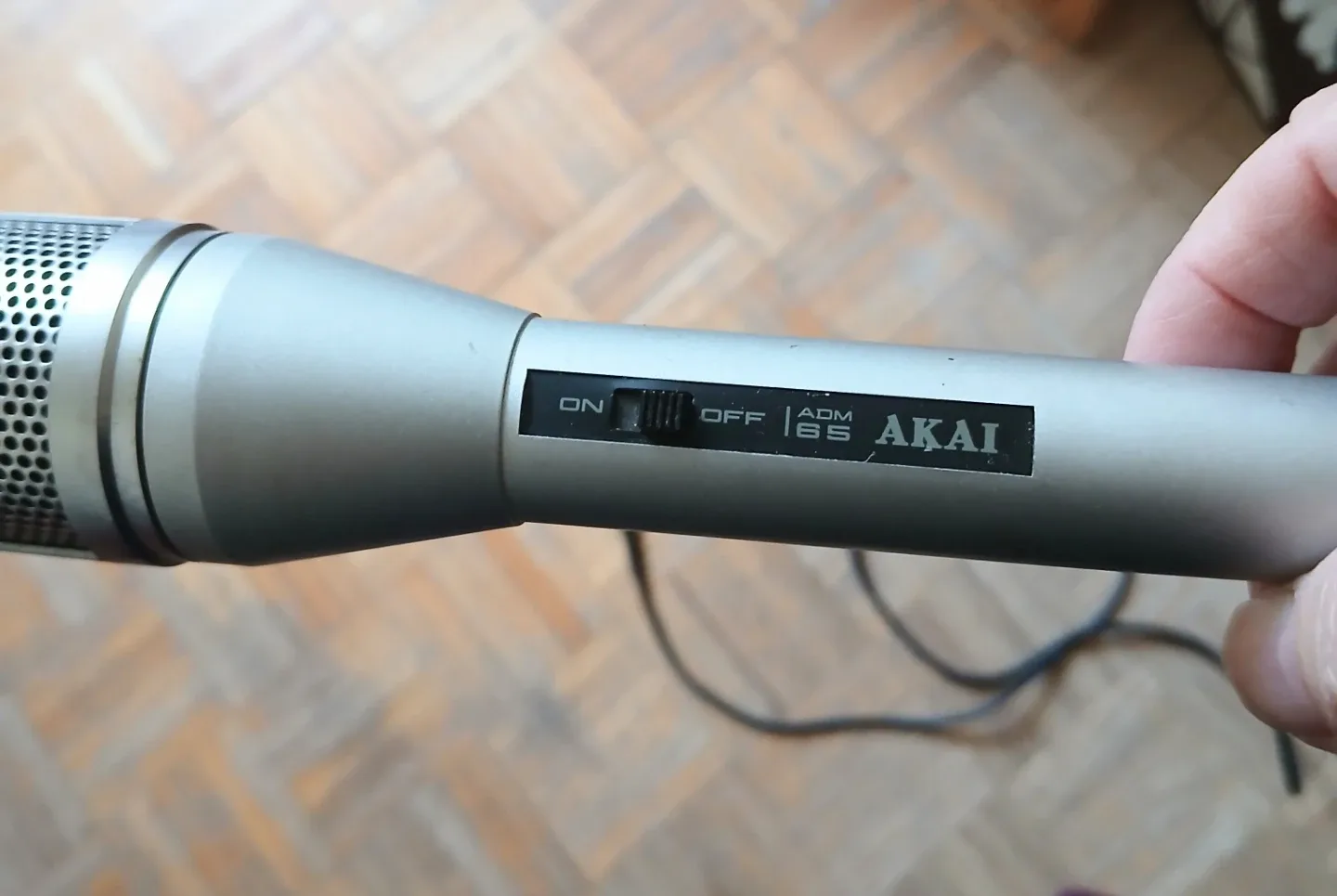 AKAI ADM 16S Microphone image indicator(2)