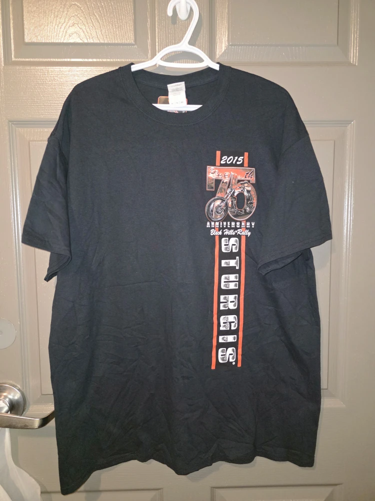 Gildan Sturgis 2015 Black Hills Rally T-Shirt - XL