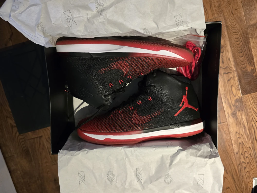 Jordan XXXI 31 Black Red Basketball Shoes - photo 2