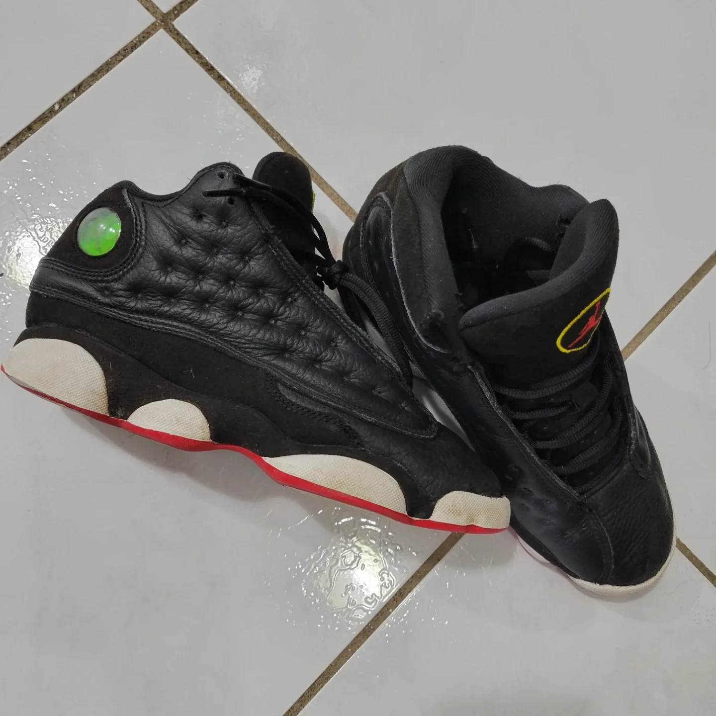 Authentic Jordan 13 Retro playoffs used - size 6Y thumbnail
