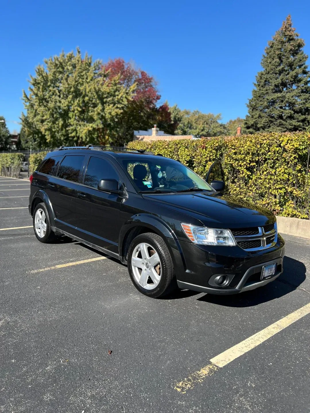 Dodge Journey - Black SUV