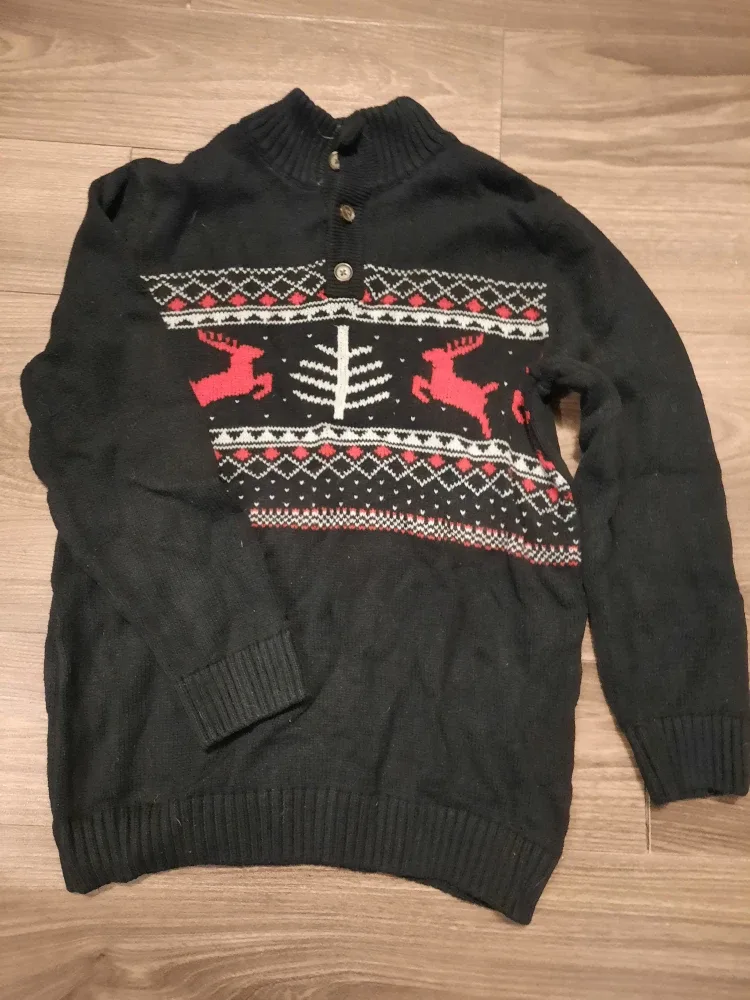 $8 Boy's Holiday Sweater Size 10-12