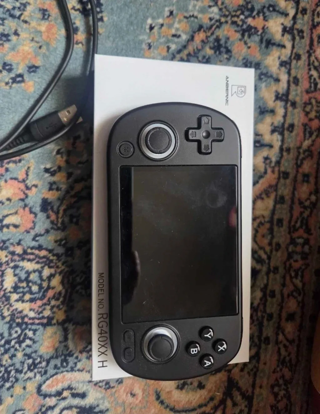 Anbernic RG40XX H Handheld Console - Like New!