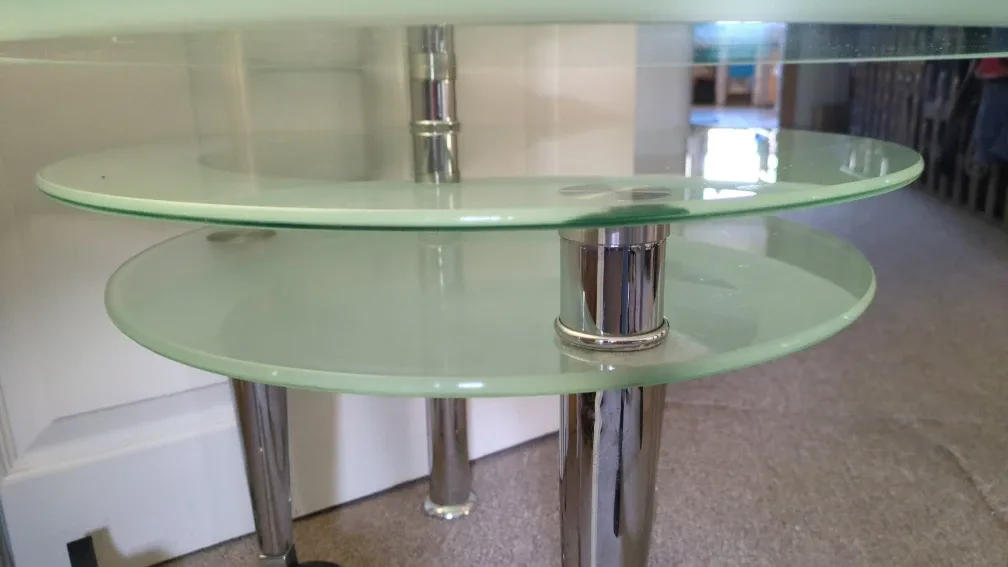 Glass & Chrome Accent/Coffee Table image indicator(2)