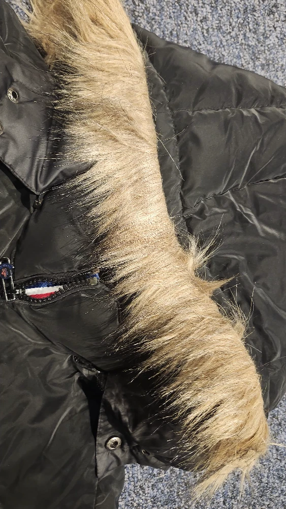 Moncler Down Puffer Jacket - Size L - photo 3