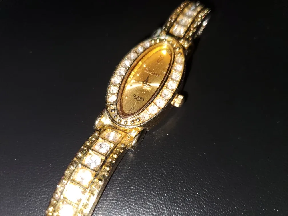 Kasda Quartz 2030 Gold Watch image indicator(2)