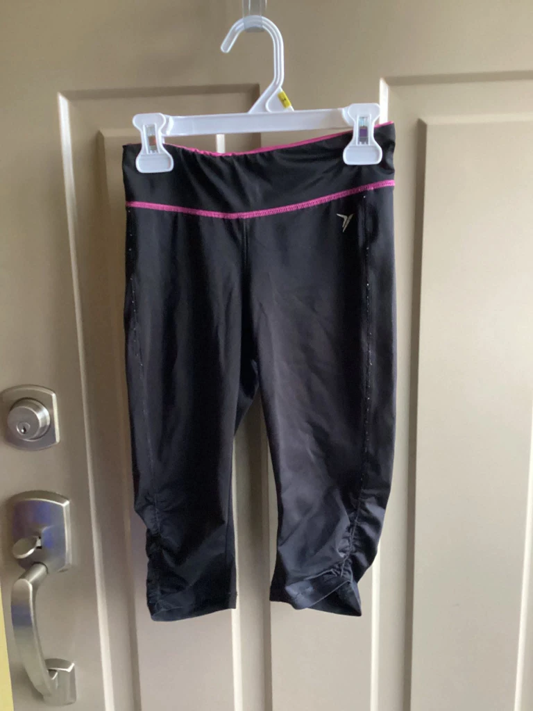 Girls sz 7/8 leggings, $4 each - photo 5