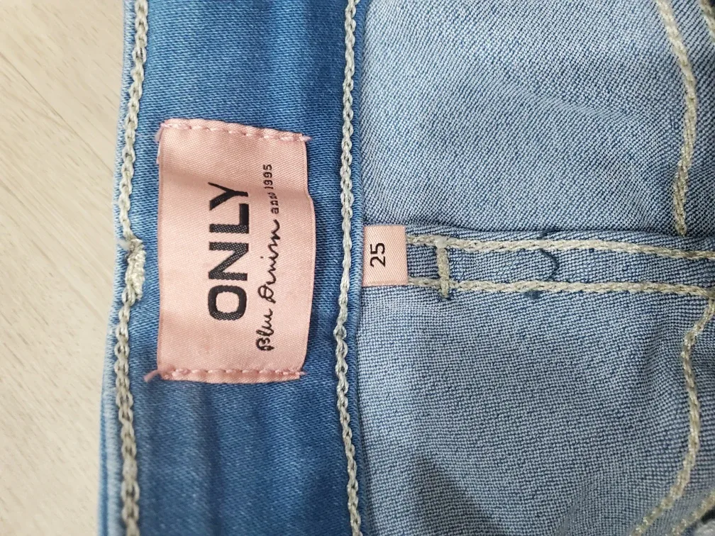 ONLY Blue Denim Jeans - Size 25 image indicator(4)