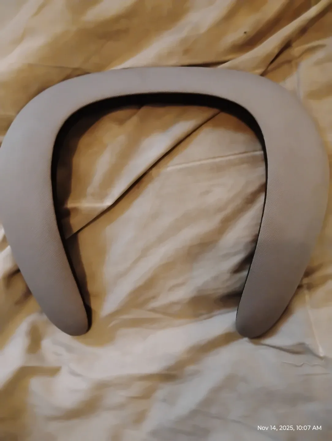 Sony Wearable Neck Speaker thumbnail