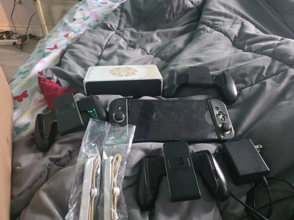 Nintendo Switch OLED Model - photo 5
