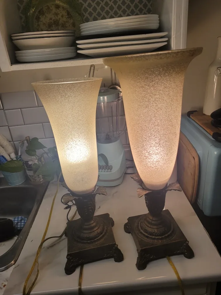 Pair of Vintage Style Table Lamps image indicator(2)