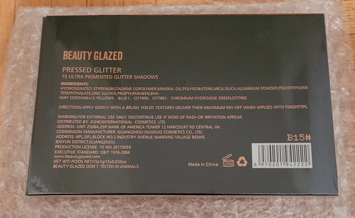 Beauty Glazed Pressed Glitter Eyeshadow Palette🥕🎯 image indicator(2)