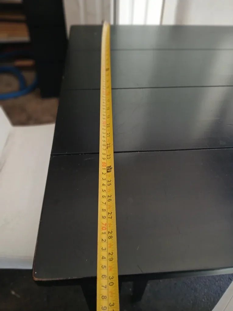 Table and 4 chears image indicator(5)