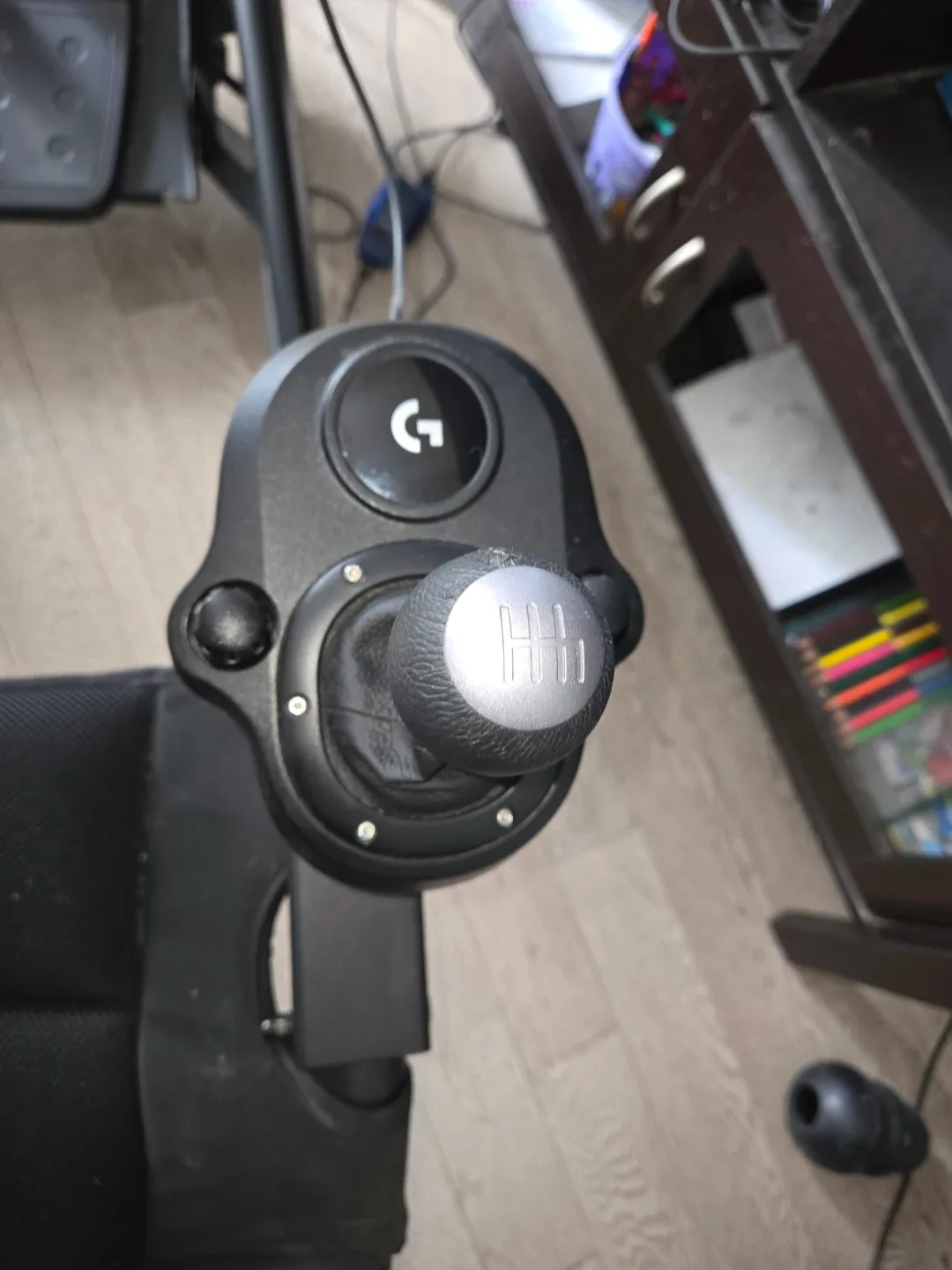 Playseat Racing Gaming Seat with Logitech Steering Wheel image indicator(4)