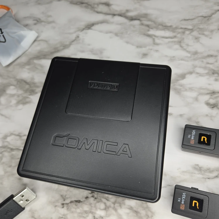 Comica VDLIVE10 Wireless Microphone - photo 4