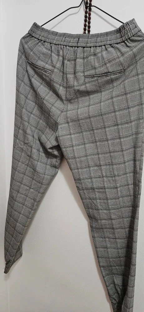 Dynamite Plaid Pants - Size XS image indicator(3)