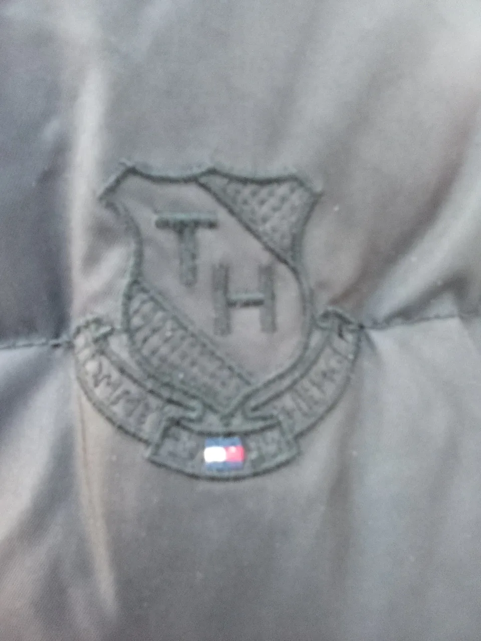 Tommy Hilfiger Down Puffer Jacket - Size L image indicator(2)