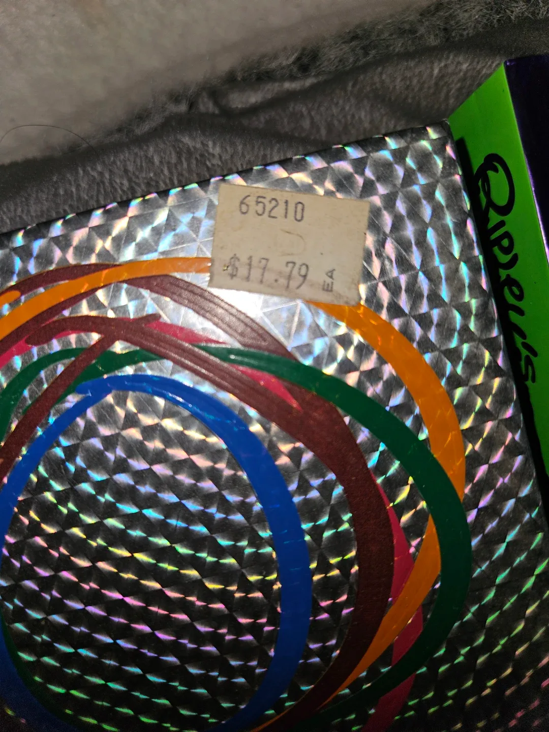 Guinness World Records 2003 & Ripley's Believe It or Not! Books image indicator(5)