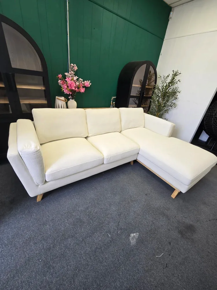 Off-White Sectional Sofa with Chaise Lounge image indicator(2)