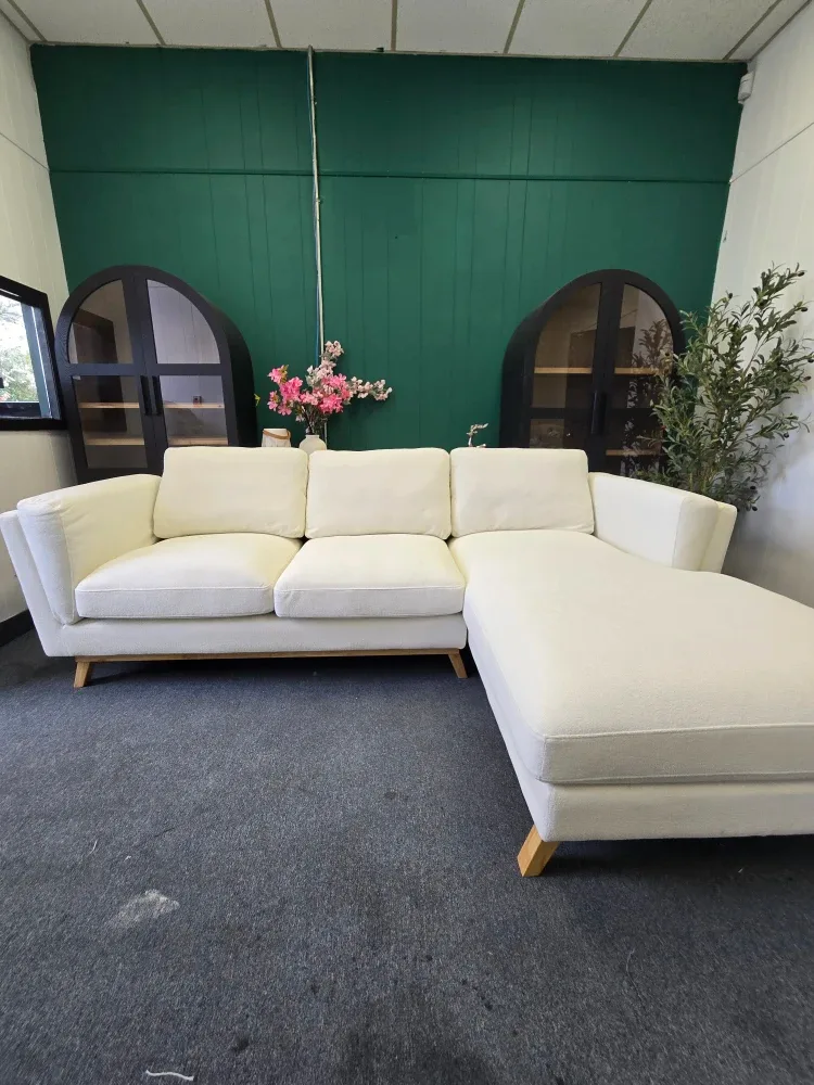 Off-White Sectional Sofa with Chaise Lounge image indicator(3)