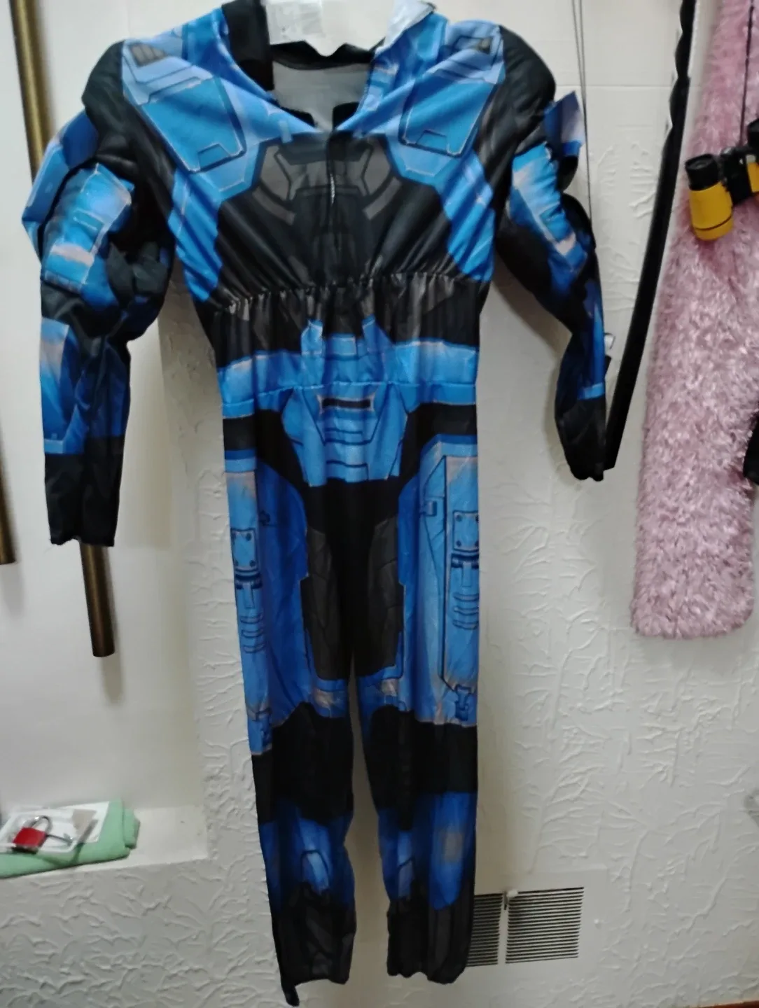 Halo Blue Spartan Costume - Size M (7-8) image indicator(4)