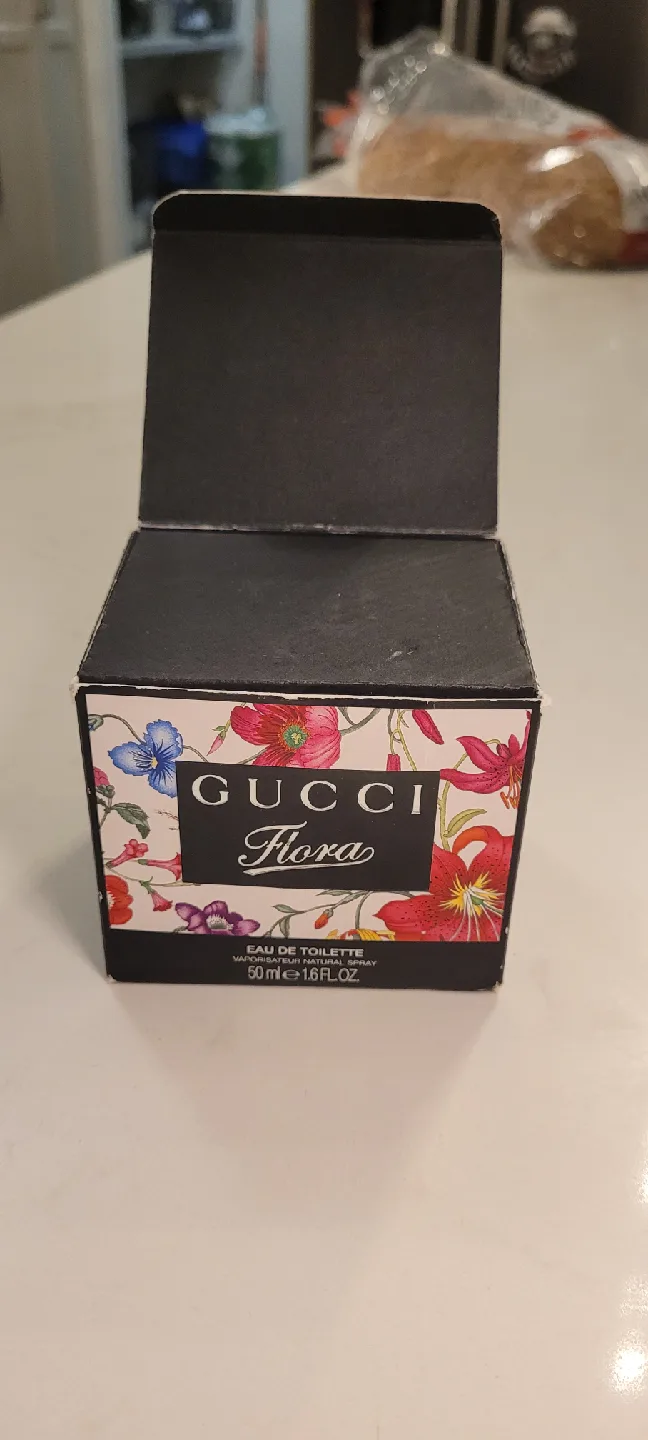 Gucci "Flora" Eau de Toilette 50ml image indicator(4)