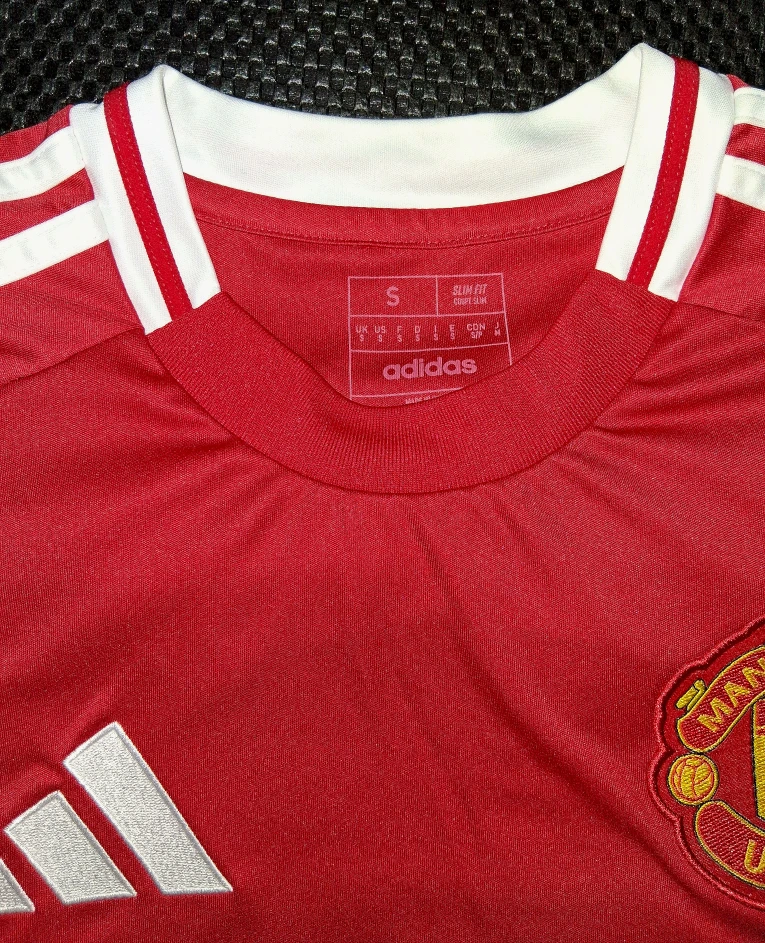 Adidas Manchester U Long Sleeve Jersey - Size S (fits M too) - photo 3
