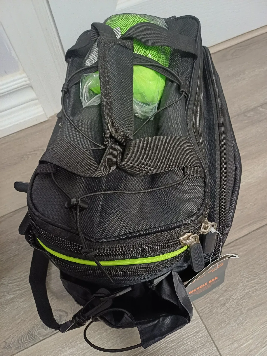 West Biking Bicycle Bag - Black image indicator(6)