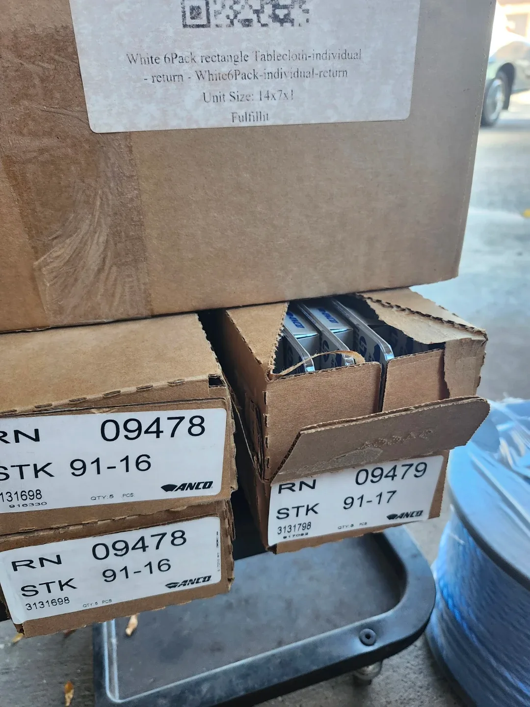 Assorted Wiper blades  for car and SUV . image indicator(2)