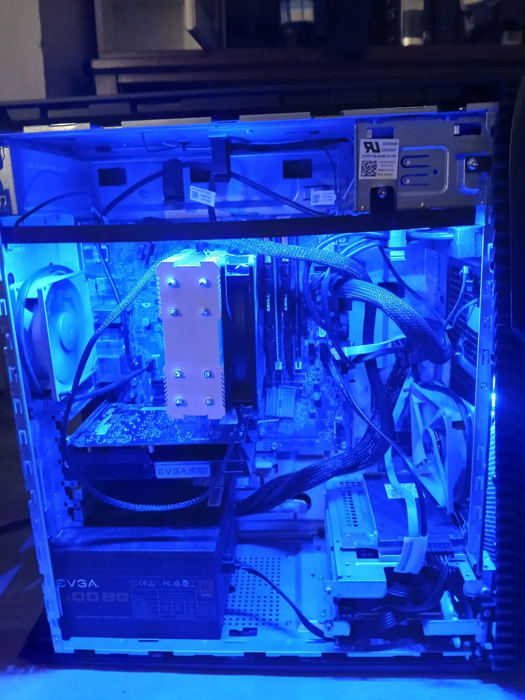 Dell G5 5680 Gaming Desktop PC image indicator(4)