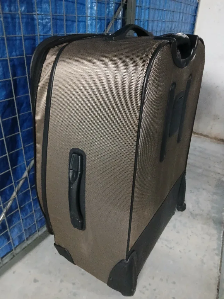 Samsonite rolling checked luggage bag image indicator(8)