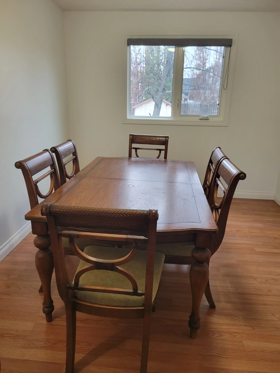 Dining Room Chair - Wood & Woven Back