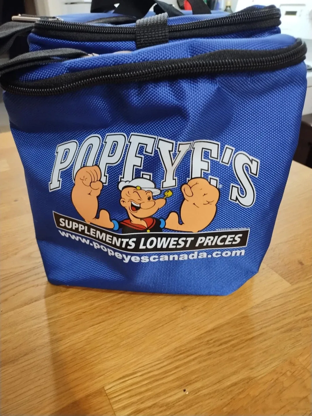 Popeye's Blue Lunch Bag with Containers & Ice Packs image indicator(3)