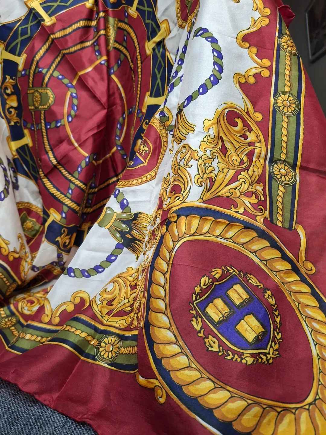 Vintage Style Scarf image indicator(4)