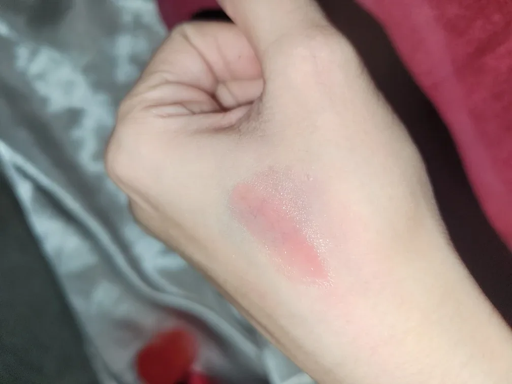 Sweet Kisses Lip Mask image indicator(3)