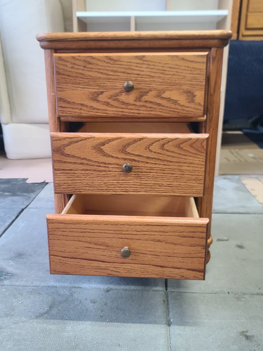 Oak Wood 3-Drawer Bedside Table image indicator(2)