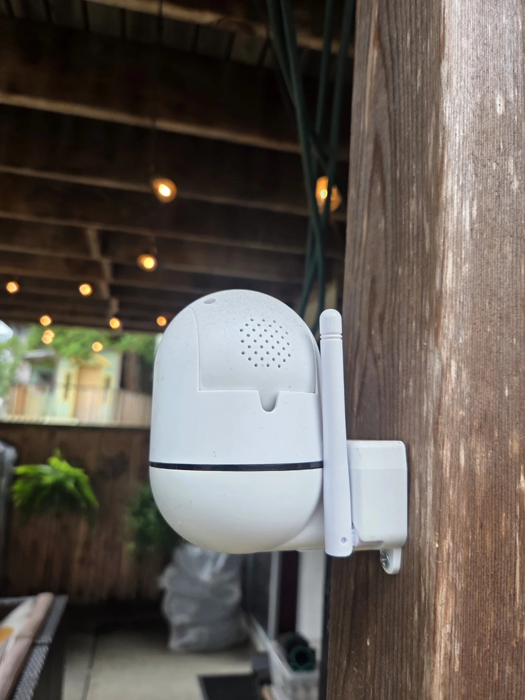 White Outdoor Security Camera - photo 3