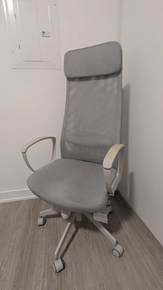 IKEA MARKUS Office Chair - Vissle Light Grey image indicator(2)