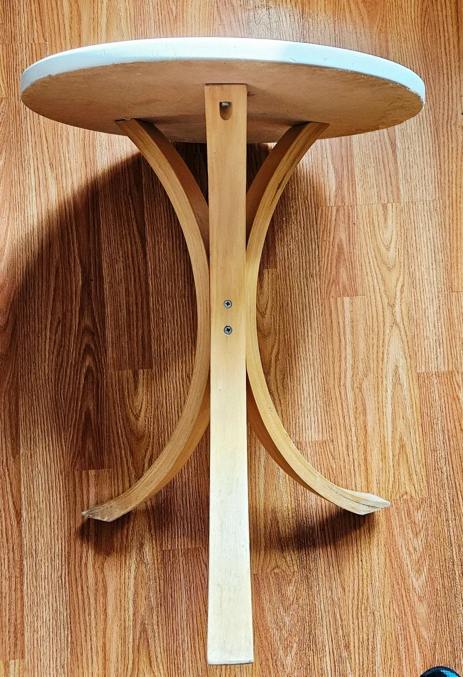 Round White Accent Table ✨️ image indicator(3)