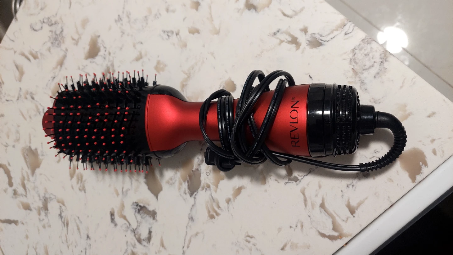 Revlon One-Step Hair Dryer & Volumizer Hot Air Brush - photo 2