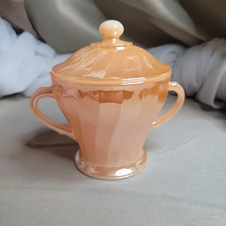 Anchor Hocking Fire-King Peach Lustre sugar bowl with lid