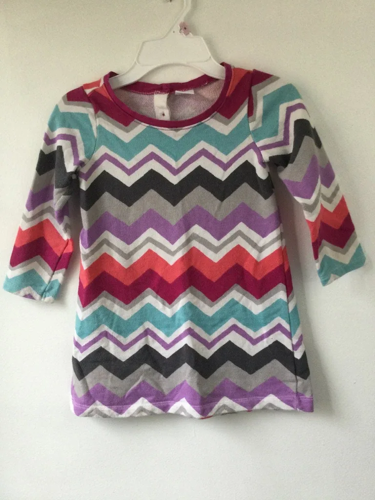 Girls sz 3 dresses $4 each image indicator(5)