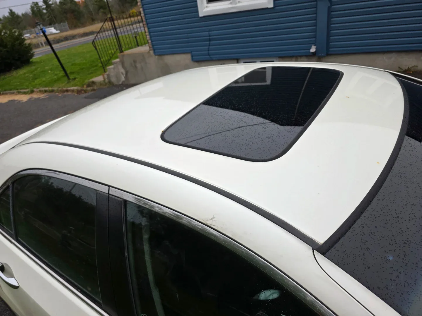 Acura TSX White Sedan image indicator(8)